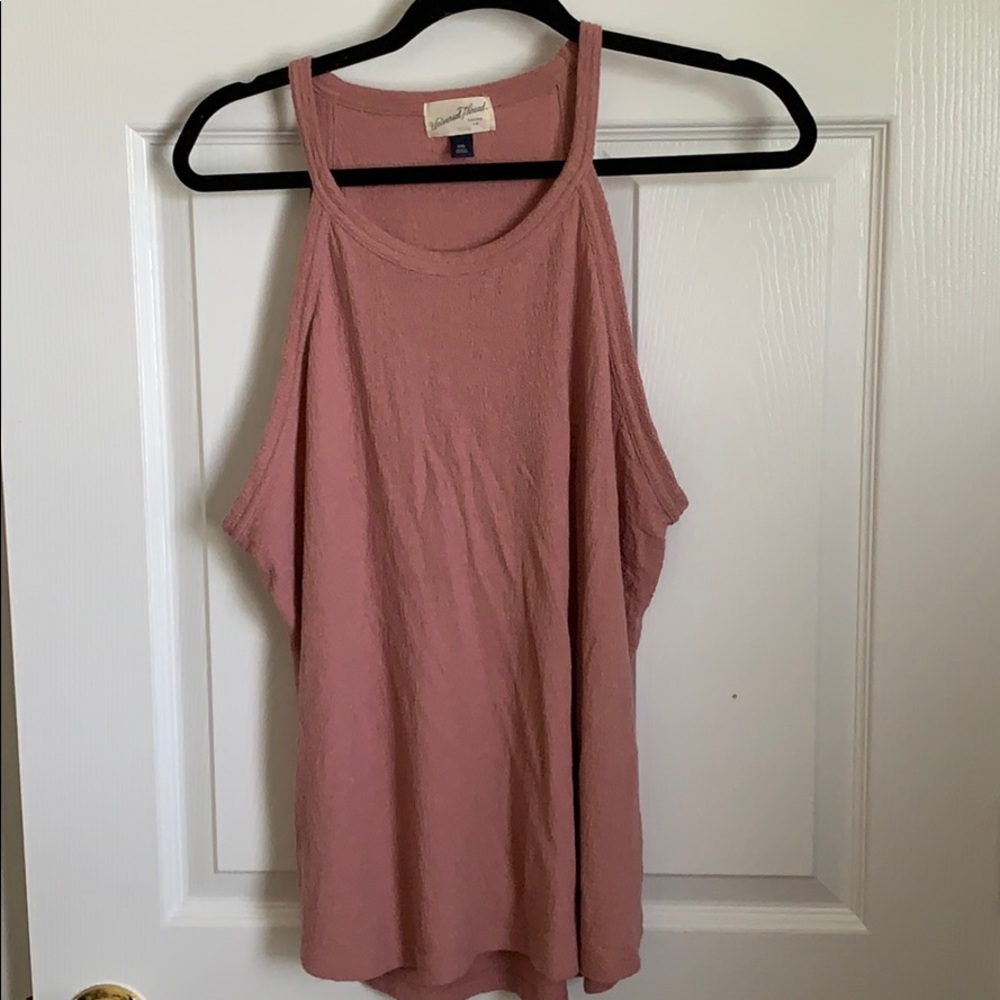 Universal Thread Tank